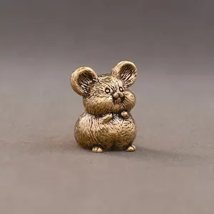 Creative Brass Cute Adorable Mouse Desktop Decoration, Desktop Statue, Home Office Desk Ornament, Unique Gift Idea, Decorative Figurine for Study Room, Home Decor Ornaments
