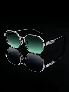 New Classic Retro Oval Small Frame Trendy Daily Casual Sunglasses Metal Frame   PC Lenses Unisex Street Style Sunglasses, Minimalist High-end Look, Lightweight and Non-pressing, Face-slimming Magic Tool