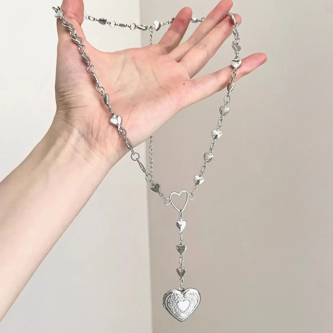 Y2K Heart Locket Y‑Drop Necklace Silver‑Tone Multi‑Heart Link Chain Statement Pendant Jewelry