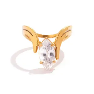 1pc 18K Gold Plated Geometric Zircon Open Ring for Women, Stainless Steel Minimalist Trendy Adjustable Jewelry, Everyday Wear Party Gift for Girlfriend Mom Friend Gold-Plated Striped Couple Stacking