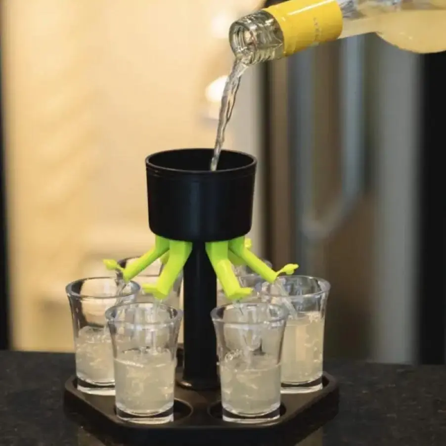 6 Shot Glass Dispenser & Holder, 1 Set Multifunctional Portable Lightweight Shot Dispenser with 6 Glasses, Cocktail Dispenser for Outdoor Party & Bar