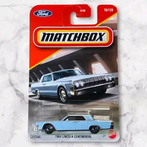 Matchbox 1964 Lincoln Continental Light Blue 76/125 Ford Mattel
