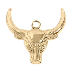Hook Em' Charm - C178