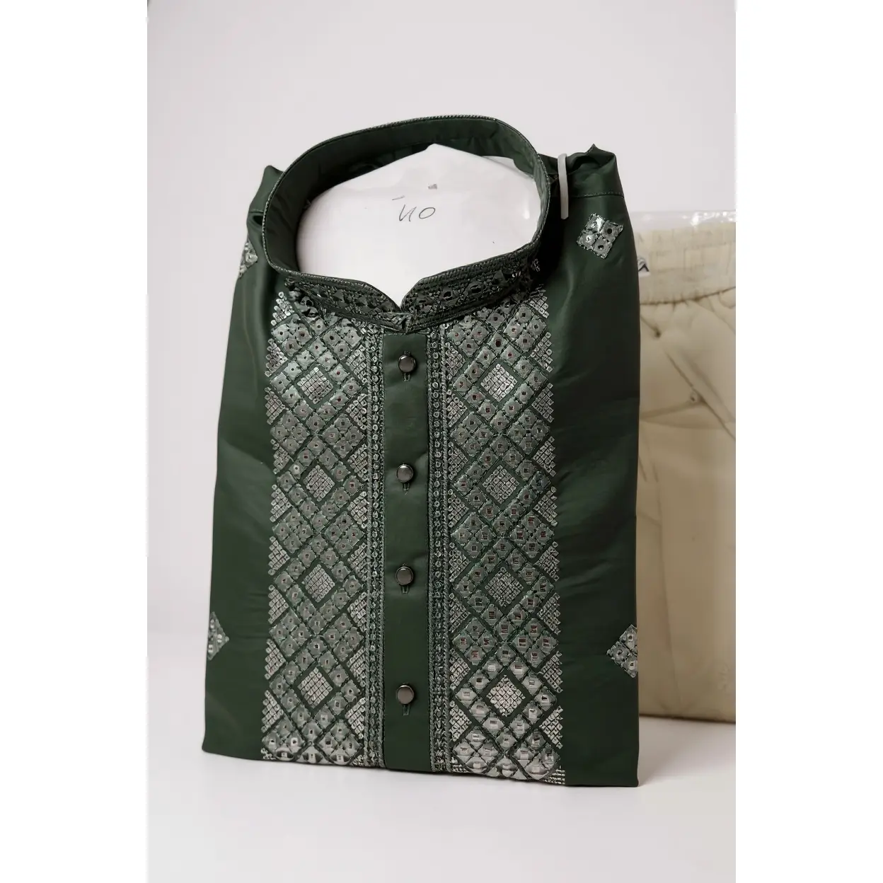 Green : Kurta pajama set
