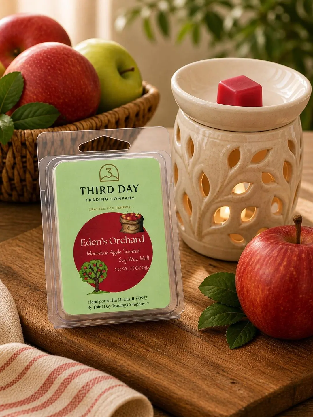Eden’s Orchard Macintosh Apple Soy Wax Melts 2.5 oz | Fresh Crisp Apple Home Fragrance | Hand-Poured | Veteran Owned