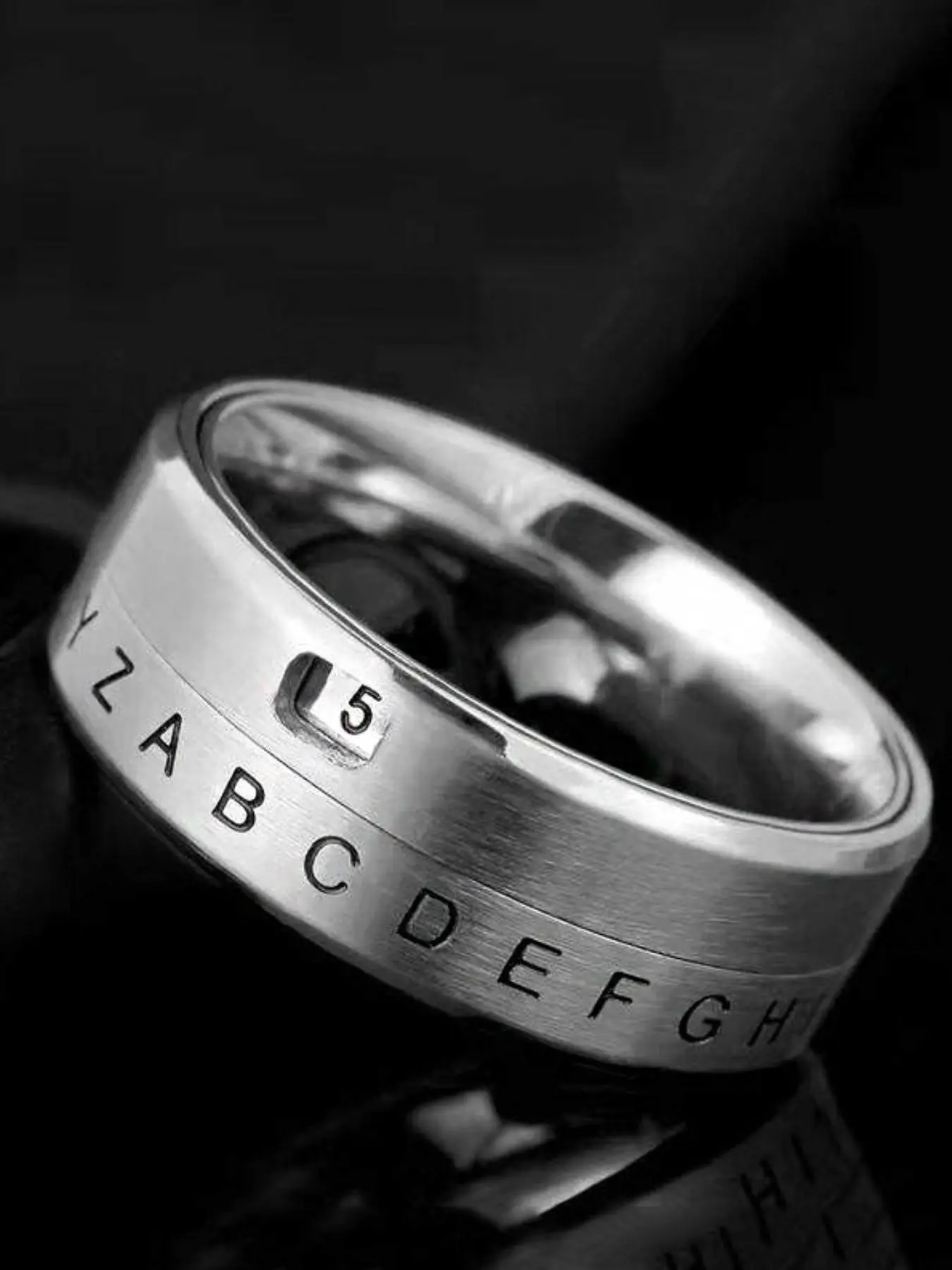 Project Mc2 Secret Code Stainless Steel Ring, Alphabet Numeric Rotating Decoder Design, Creative Unisex Jewelry, Ideal for Men and Women, Jewelry Rings