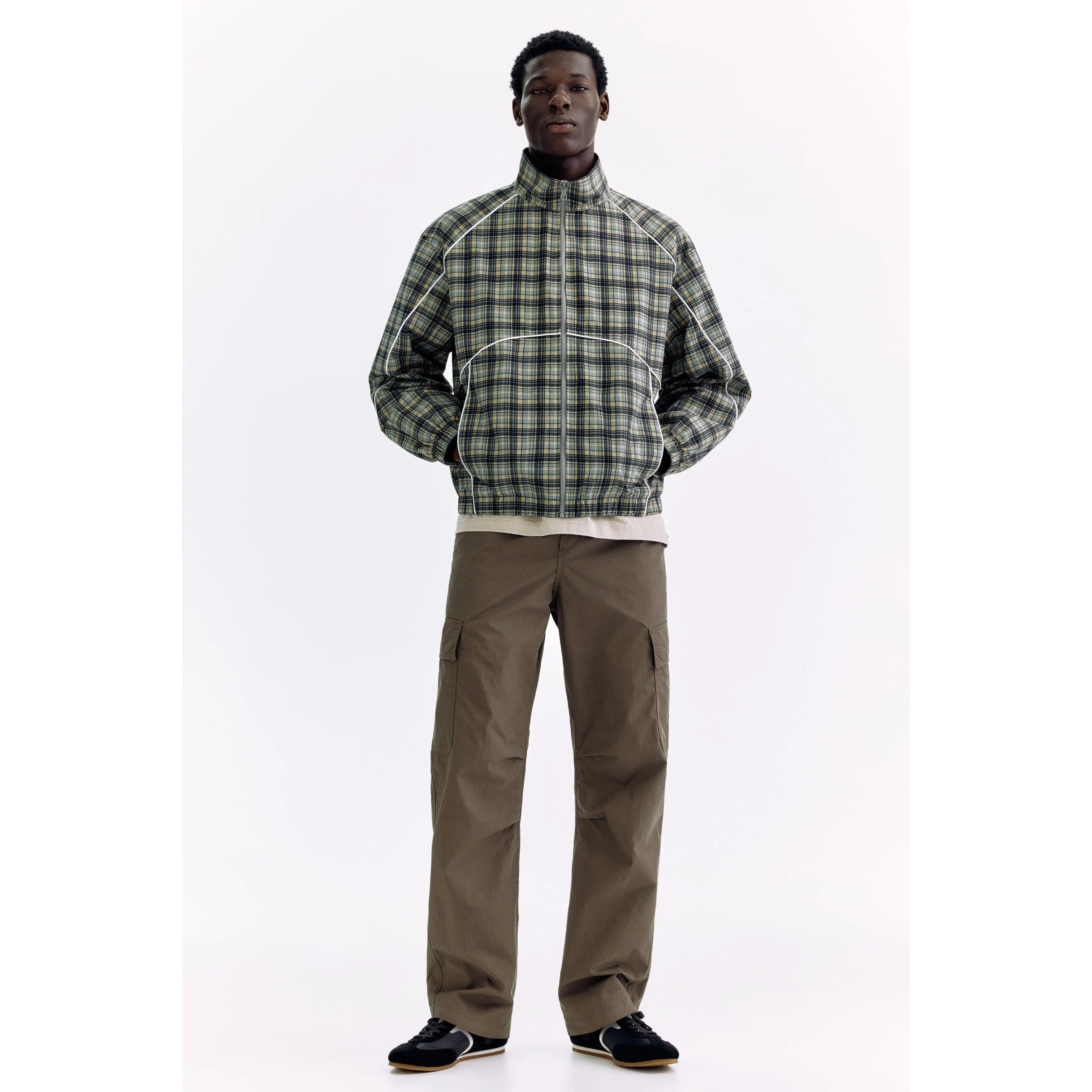 H&M Regular Fit Cargo trousers