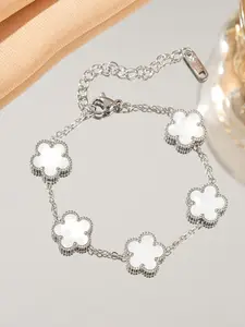 Fashion Stainless Steel Flower Five-Leaf Lucky Bracelet, Silver Color Gradient Design, Perfect for Women's Party Wear