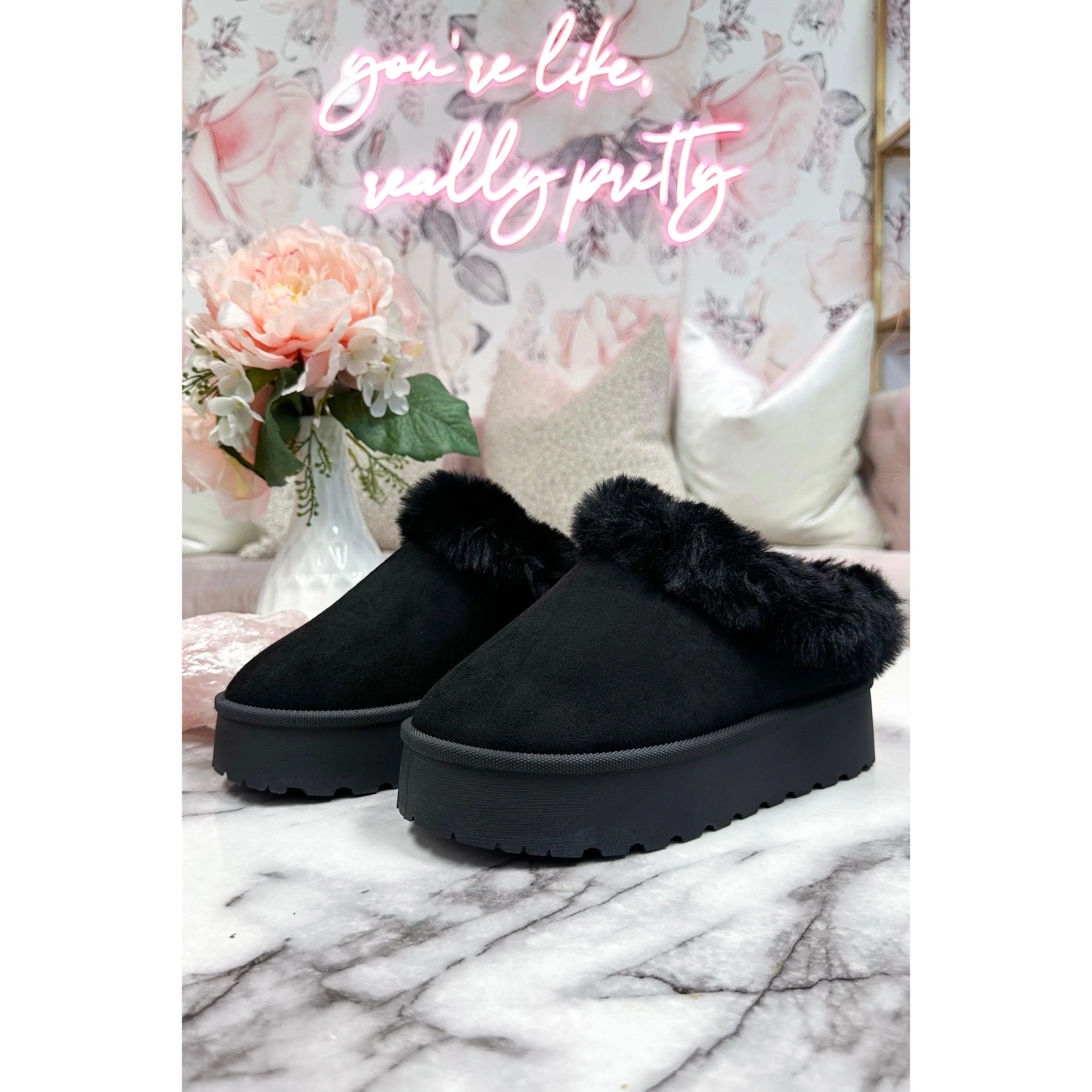 Brigham Fur Lined Platform Clog Slides: Black