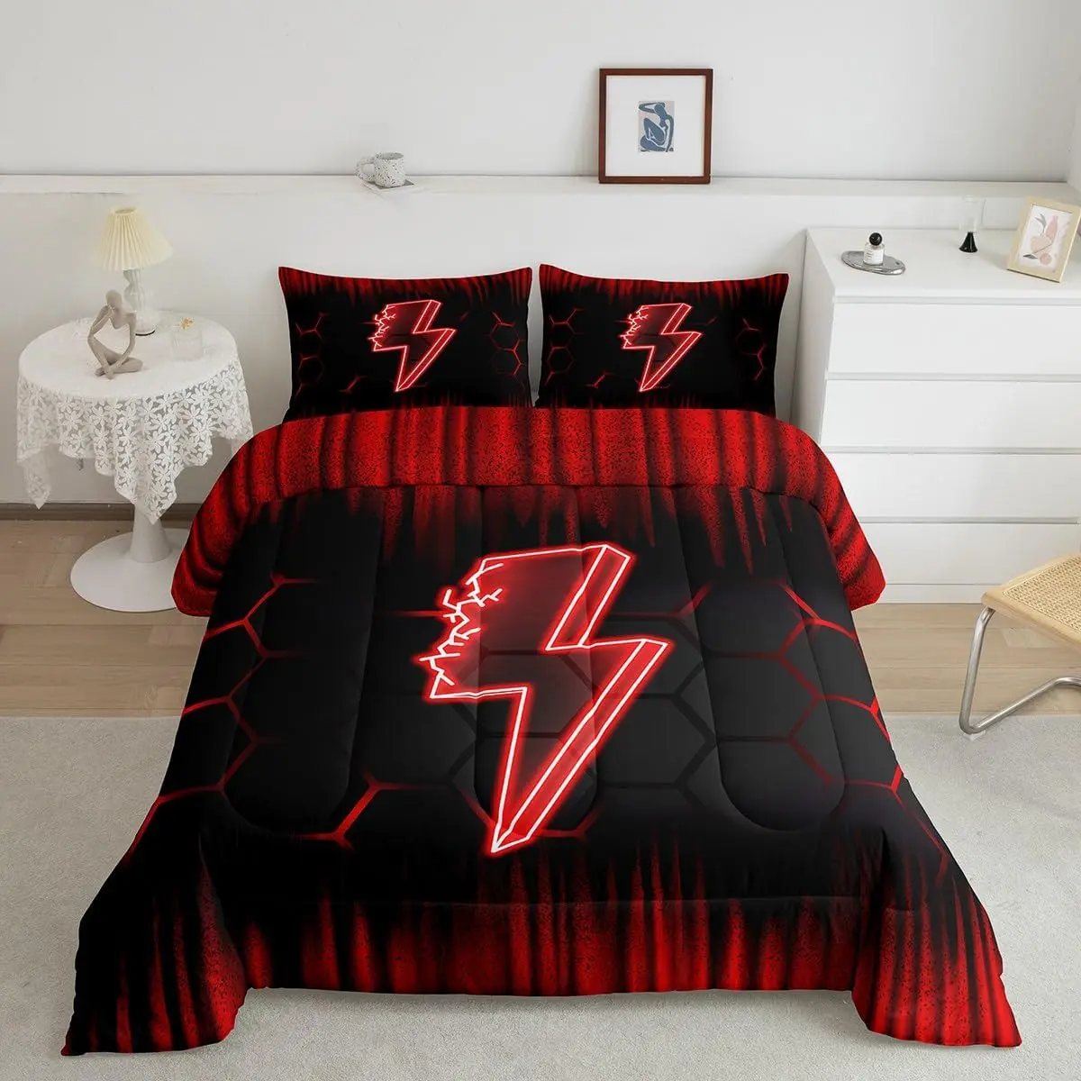 Luxury Ombre Game Flash Bedding Set - Lightweight Microfiber Honeycomb Comforter, Red Black Breathable Duvet, Comfy Decorative Bedroom Linens, Comfy Bedding Set, Bedroom Bedding Set