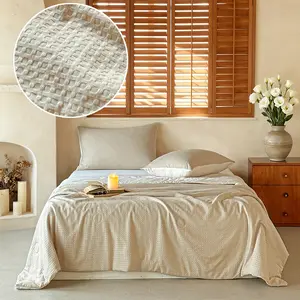 3D waffle summer comforter set (3 counts) - 1 comforter and 2 pillowcases, soft, comfortable and breathable bedding, durable khaki minimalist style decoration, a modern bedroom essential, available in 9 sizes, perfect for gifting, Duvet Set, Bed Sets