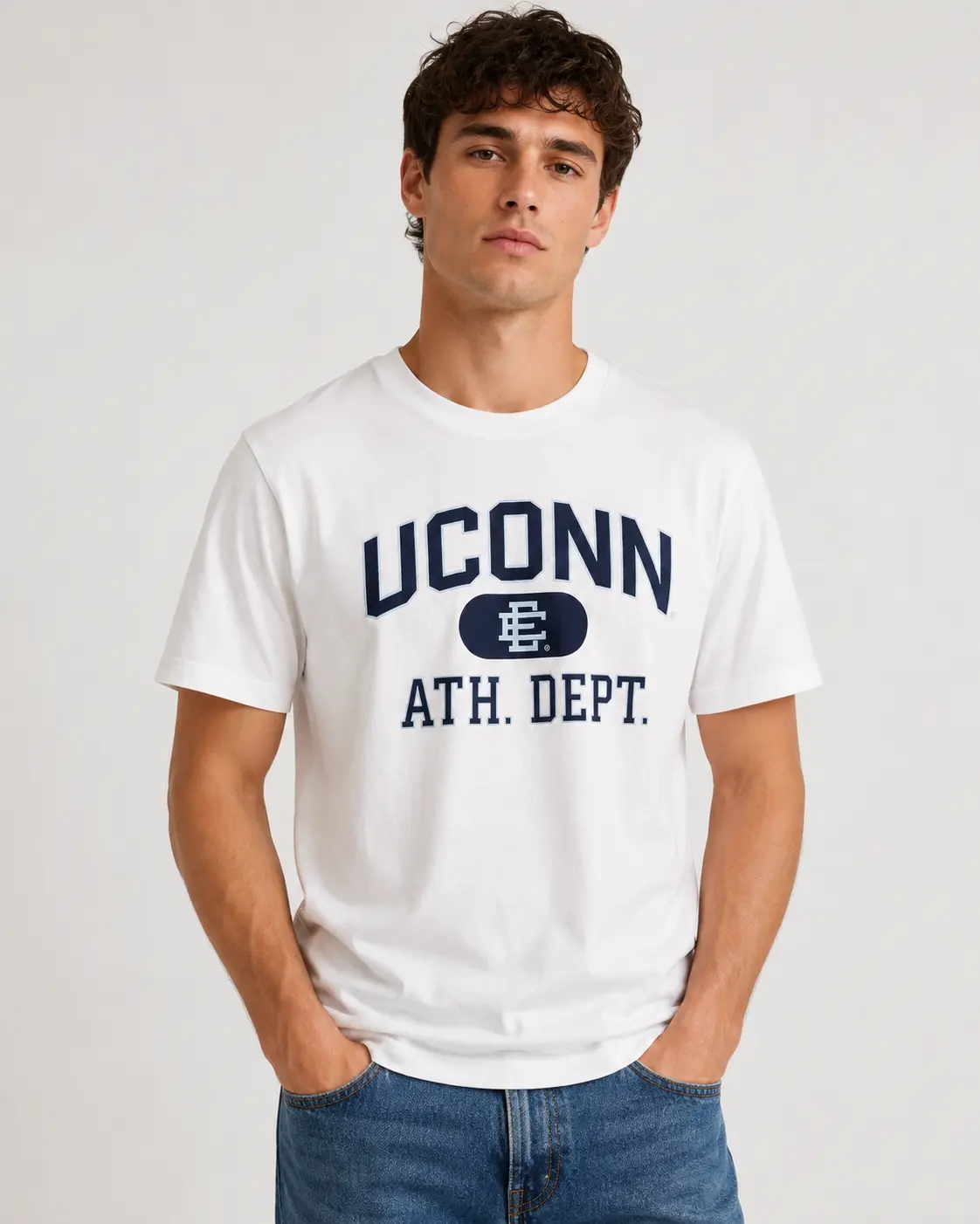 UConn Vintage College Athletic Graphic T Shirt Classic Varsity Style Tee