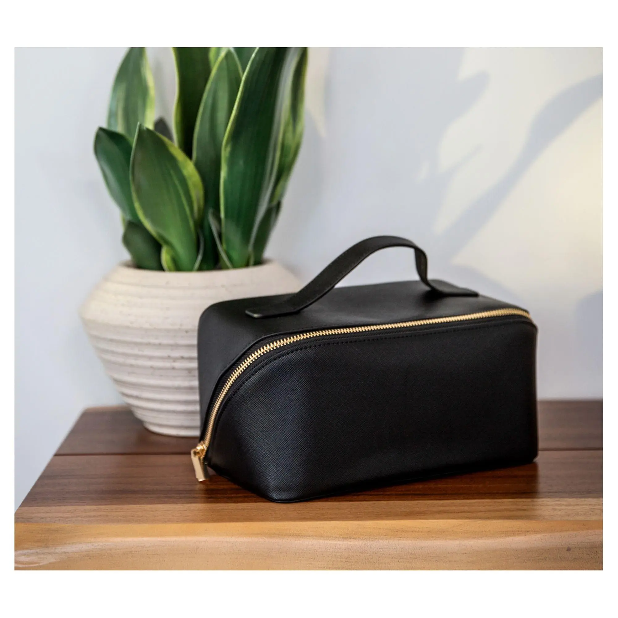 Youzey Jetsetter Travel Vegan Leather CosmeticCase