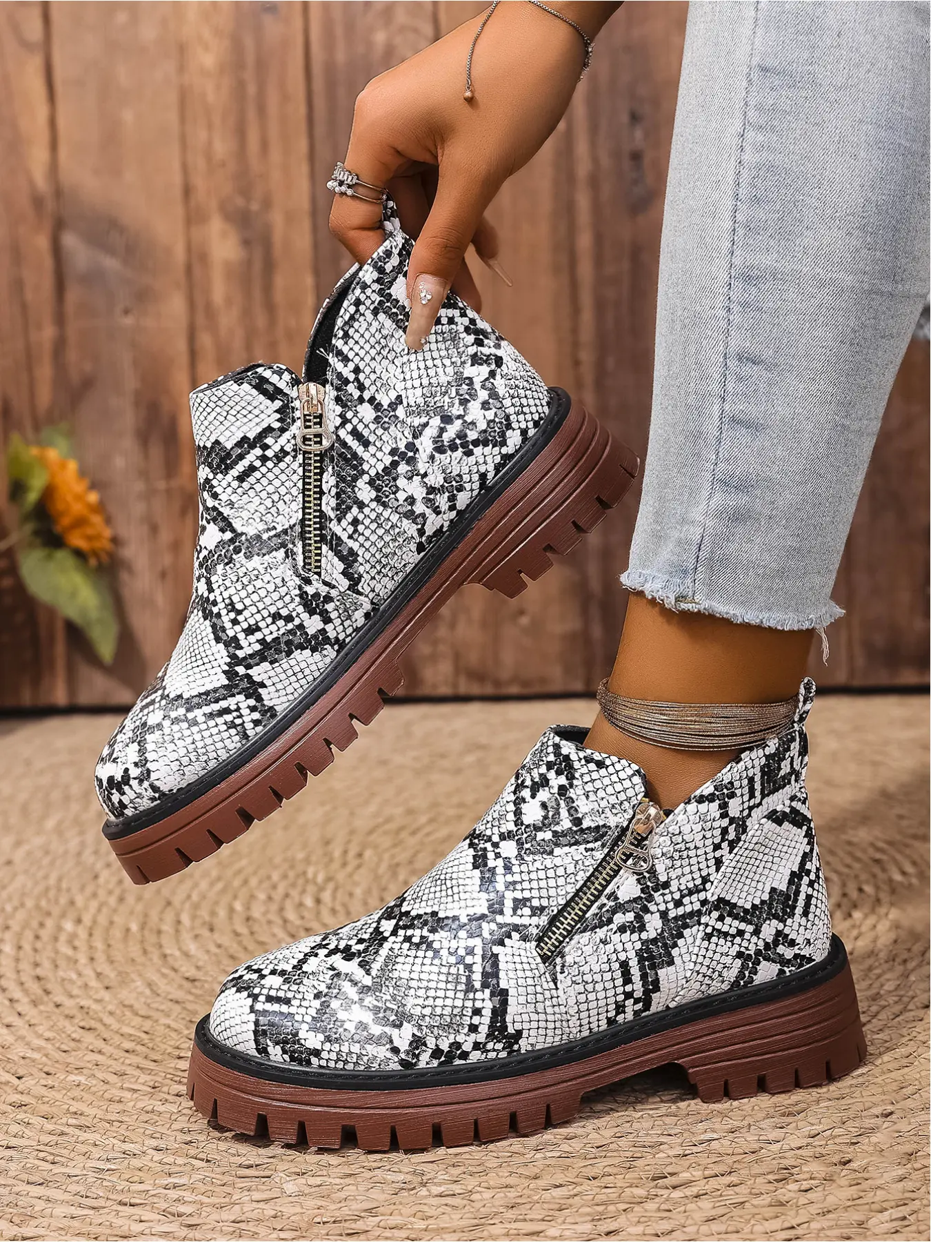 Women's Fashionable Snake Skin Print Boots, Casual Comfortable Ankle Boots for Daily Wear, Perfect for Women & Girls for Outdoor Wear, Python Ankle Boot