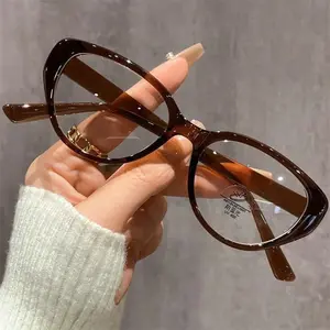 Retro Cat Eye Korean Myopia Glasses Fashionable Anti Blue Light Near Sight Glasses Ultra Light UniGender Transparent Eyewear