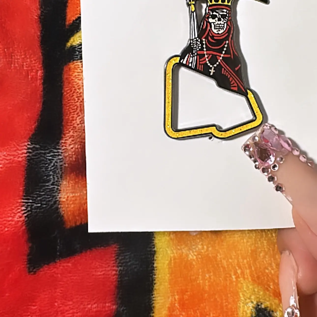 hat pin