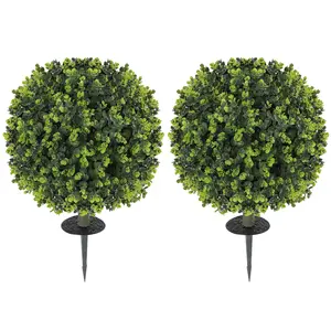 HOMCOM Set of 2 1.3ft (15.7") Artificial Eucalyptus Topiary Ball Bush with Integrated Ground Stake, Indoor Outdoor UV Resistant Faux Greenery, Faux Plants for Garden, Porch, Balcony