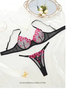 Sexy Comfortable Underwear Set, Plunge Neckline, Medium Support, Embroidered Thong, Unlined, All Seasons, Slim-Fitting, Underwear Women