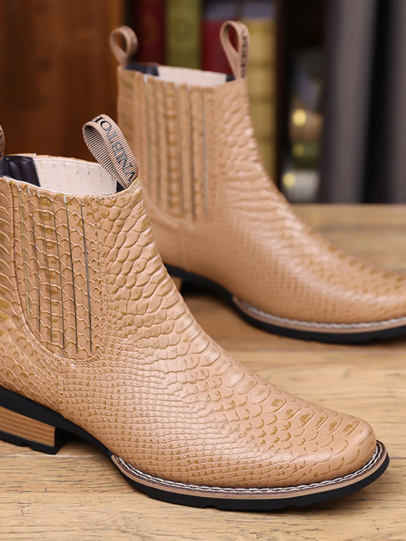 Versatile Chelsea Boots, Square Toe Foot Shape Correction, Car Line Edge, Business Casual Switch, Fashion Ankle Boots, Ankle Boots, Daily Wear Boots, Side Ankle Boots, Trendy Boots, All Seasons, PU Leather, Rubber Sole, Footwear