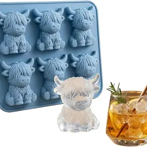 Mini Highland Cow Ice Cube Mold, Cute 3D Silicone Tray, Perfect for Chocolate, Candy, Jelly, Homemade Treats, Durable & Reusable Design, Ice Molds