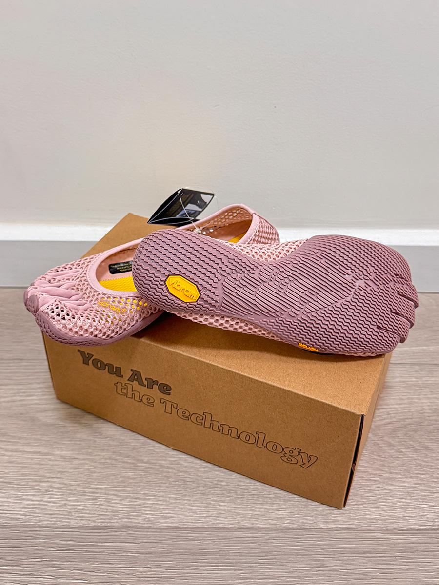 Five-Toe Yoga Shoes – Women's Toe-Separating Mesh Sneakers for Pilates, Running & Dance, Breathable Outdoor Fitness non-slip lightweight breathable comfortable fashion Five-Toe Yoga Shoes – Women's Toe-Separating Mesh Sneakers for Pilates, Running & Dance, Breathable Outdoor Fitness non-slip lightweight breathable comfortable fashion