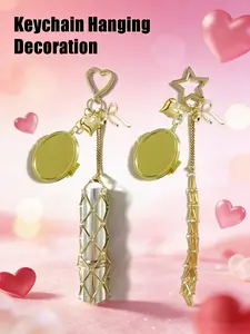 Metal Lipstick Holder Bag Charm With Replaceable Net Pocket, Heart & Star Decor Lipstick Case Keychain With Mini Mirror, Portable Makeup Accessory, Fashionable Hanging Decoration For Lip Balm & Cosmetics, Stylish Bag Pendant
