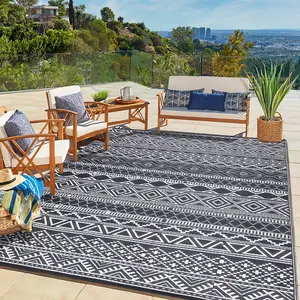 Outdoor Plastic Straw Rug Waterproof Outdoor Rug Reversible Plastic Camping Mat Easy Clean Foldable Lightweight Patio Carpet for Backyard, Picnic, Patio, Deck, Beach, RV
