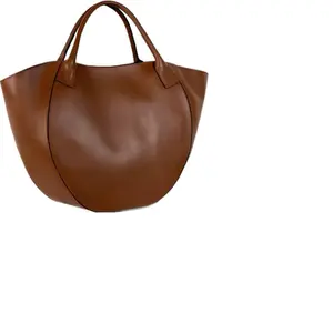 MADASTY Luxe Carryall Tote — Genuine Leather