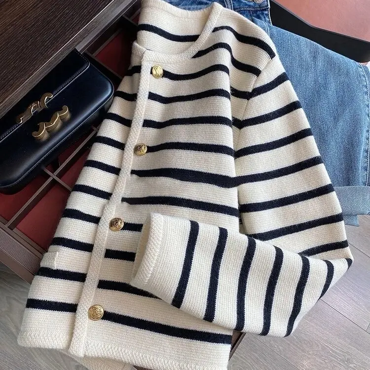 Women Spring Autumn Sweaters O-neck Stripe Knitted Cardigan Fashion Long Sleeve Casual Short Tops Korean Style New