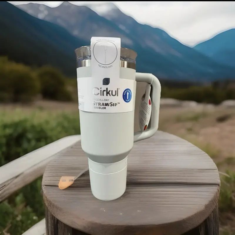 Cirkul StrawSip Traveler - Portable Insulated Tumbler with Straw for On-the-Go Beverages