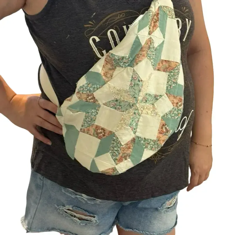 Women's Chic Cutter Quilt Crossbody Sling Bag , Shoulder-Wear Style