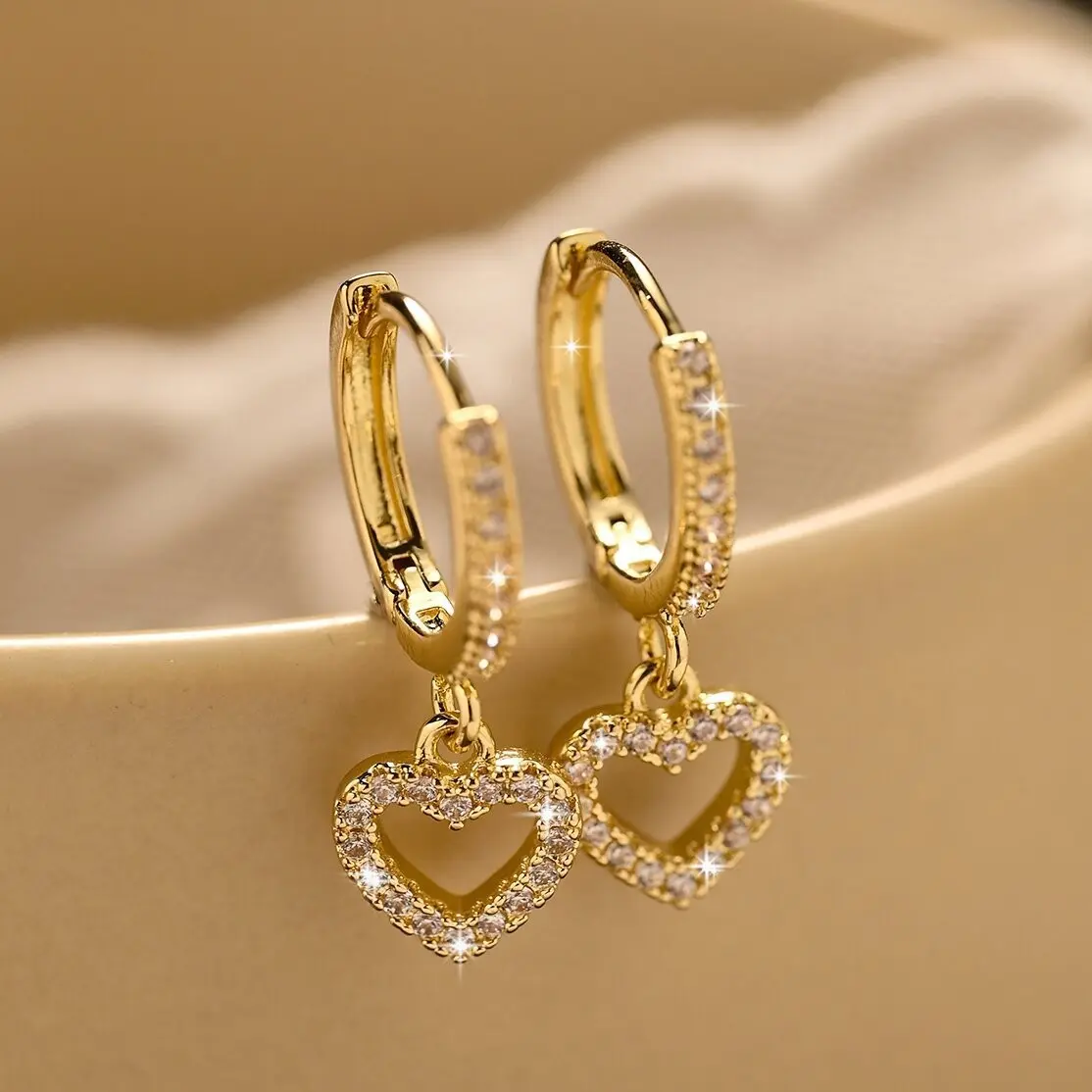 Women's 16-Karat Gold-Plated Copper Heart Hoop Earrings with Zircon Pendants - Retro Simple 2-Piece Costume Jewelry Set, Luxury Gold-Accented Metallic Elements Earrings for Everyday Wear, Earring For Women