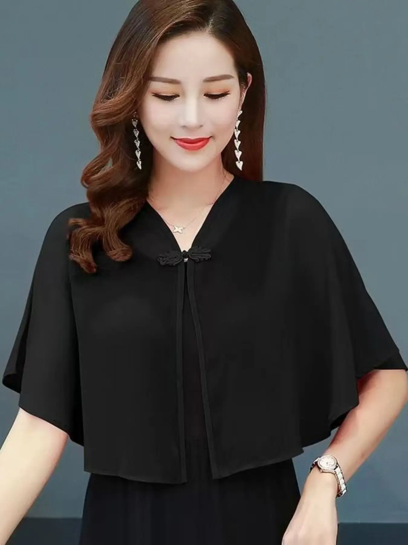 Women's Chiffon Shawl with Button Closure, Transparent Sun Protection Outerwear, Lightweight Summer Dress, Outdoor Versatile Short Cape, Minimalist