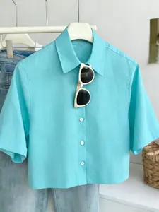 Women's Summer Cropped Short-Sleeve Shirt, Blouse, Light Blue Classic Collar Button-Down Design, Breathable Fabric, Office Wear, Campus Style, Casual