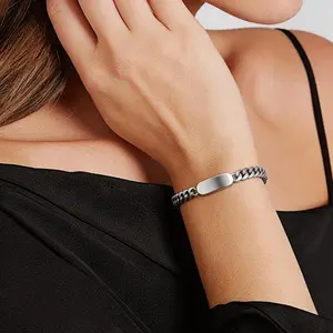 Customized Engraved Silver Cuban Link Gold/Silver Bracelet for Men Women Personalized ID Bar Chain Gift Bracelet Stainless Steel Jewelry