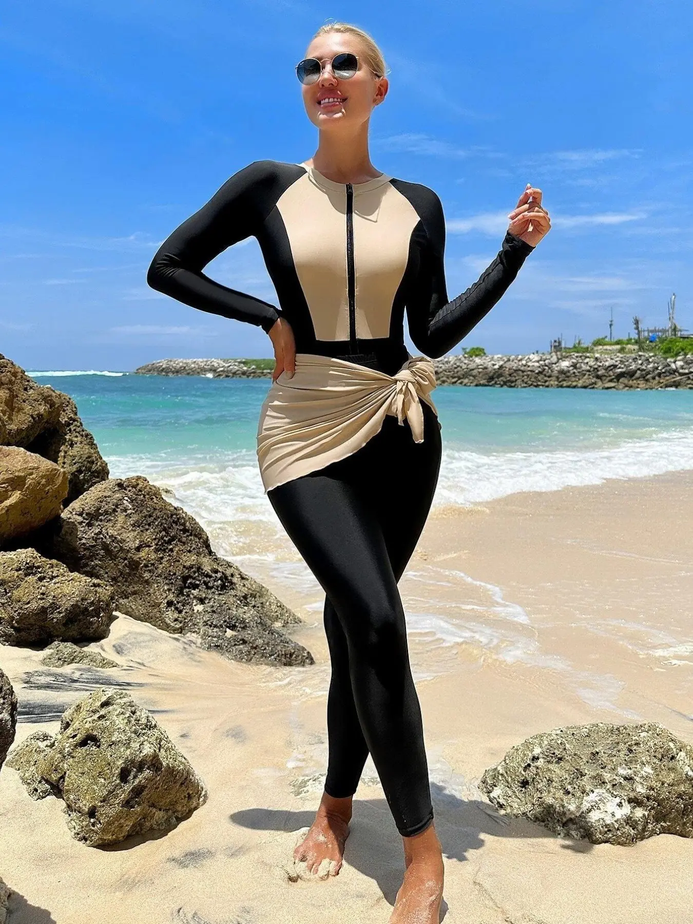 Women's Fashion Full Body Wetsuit, Stylish Diving Suit for Women, Perfect for Water Sports, Comfortable and Trendy Design