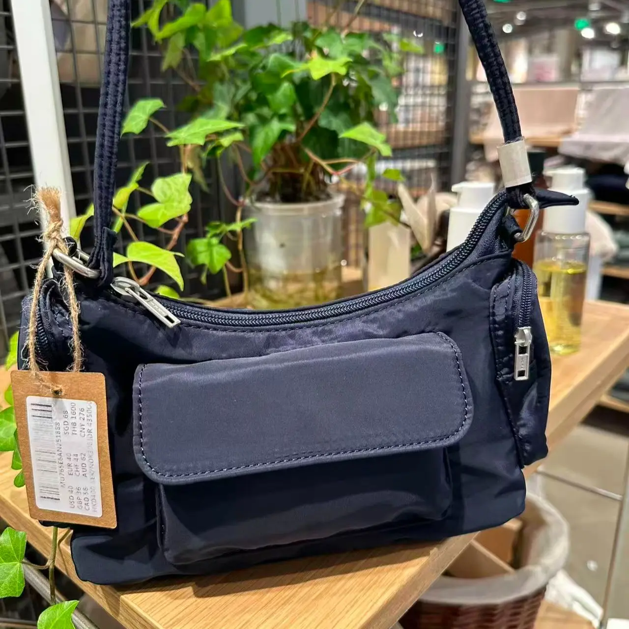 BM style Women's Black Shoulder Bag