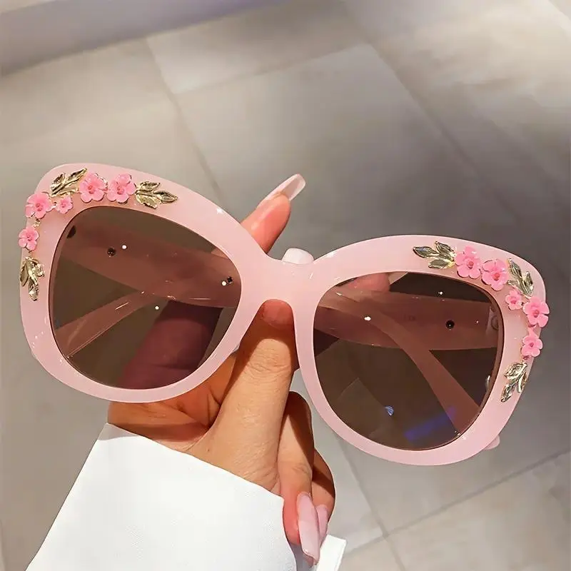 Women's Vintage Cat Eye Floral Sunglasses - Oversized Semi-Rimless Frame, Blue Light Blocking Lens, Blush Pink Print, Gold Leaf Accents, Durable Formal Wear for Elegant Style, Eye-Shaped Women's Sunglasses, Floral Women's Sunglasses