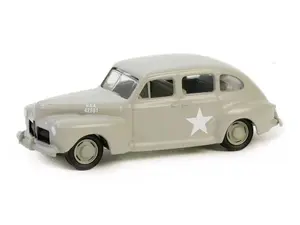 1942 Ford Fordor Deluxe Army Staff Car (Battalion 64 Series 4) Diecast 1:64 Scale Model - Greenlight 61040A