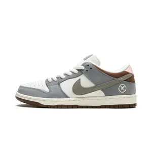 SB Dunk Low "Yuto Horigome" FQ1180 001