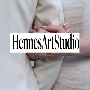 Hennes Art Studio