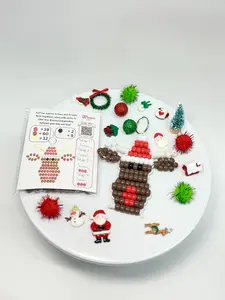R’berry Beaded Keychain Kit - Reindeer