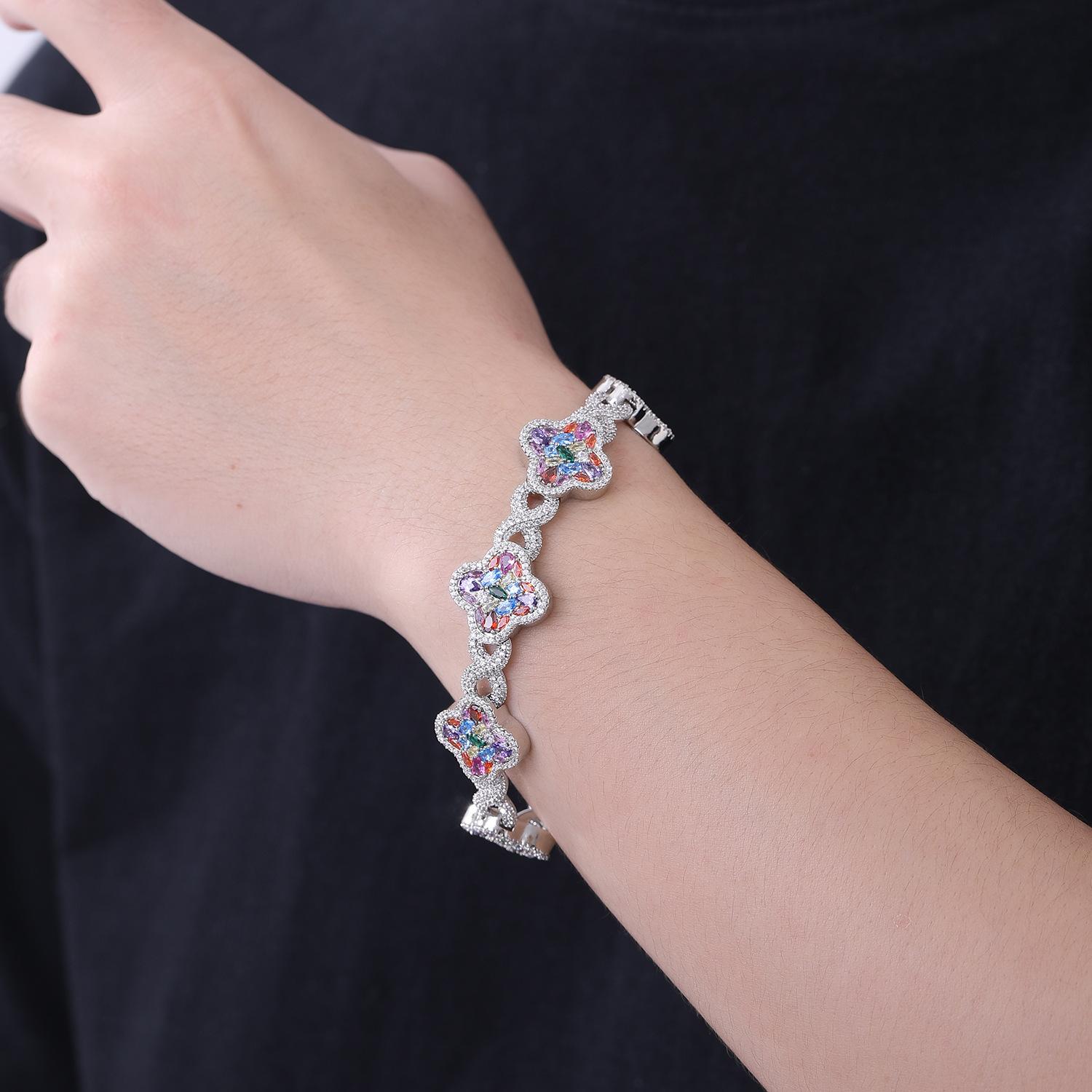 QUEENDO Elegant Classic 4-Leaf Clover Star Bracelet - Copper Base, Multi-Size, Multi-Color Pave Metallic Rhinestones, Unisex Daily Wear Jewelry for Women, Birthday Valentine’s Day Gifts, 4-Leaf Clover Bracelets & Bangles, Plants, Four Leaf Clover Bracelet