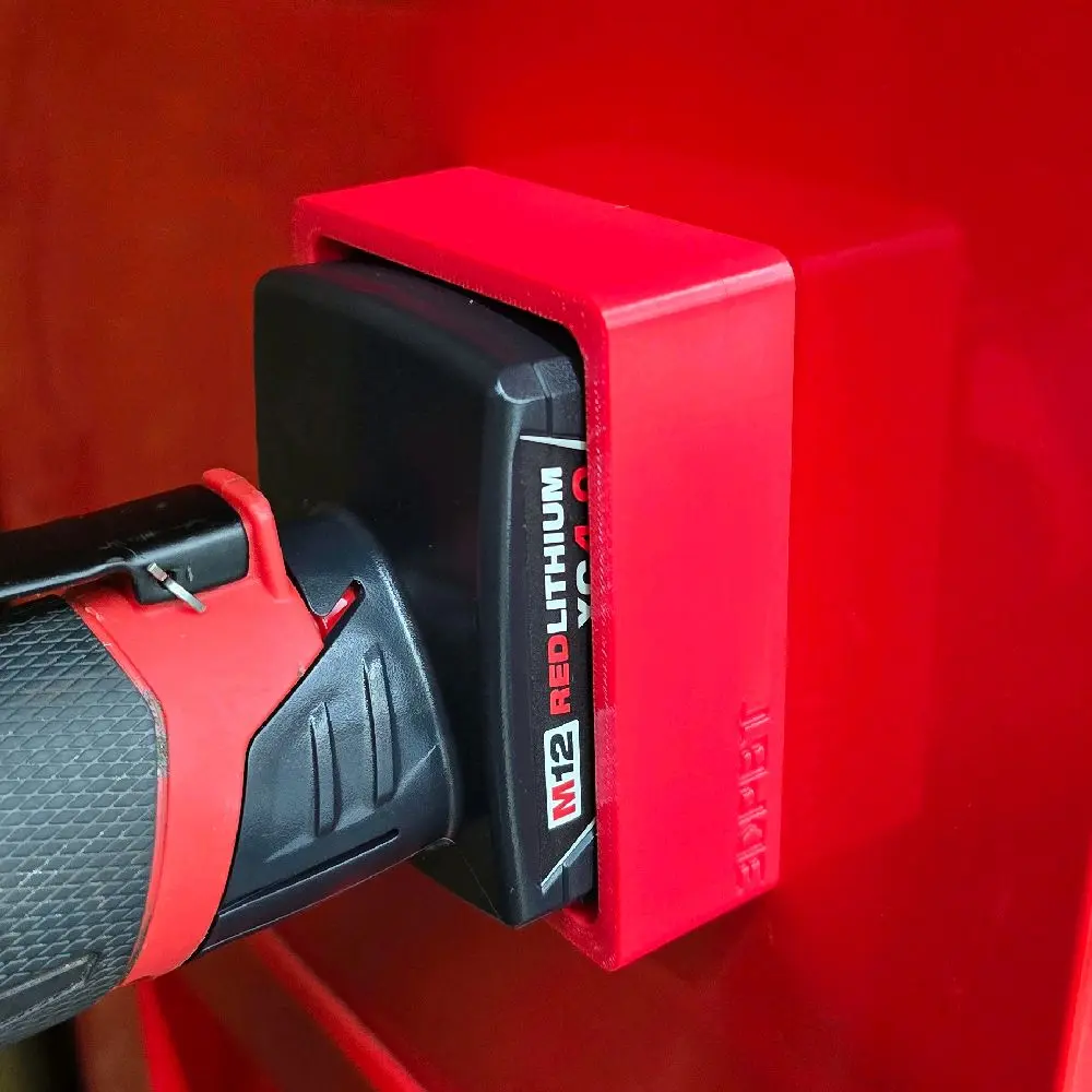Milwaukee M12 Magnetic Boot