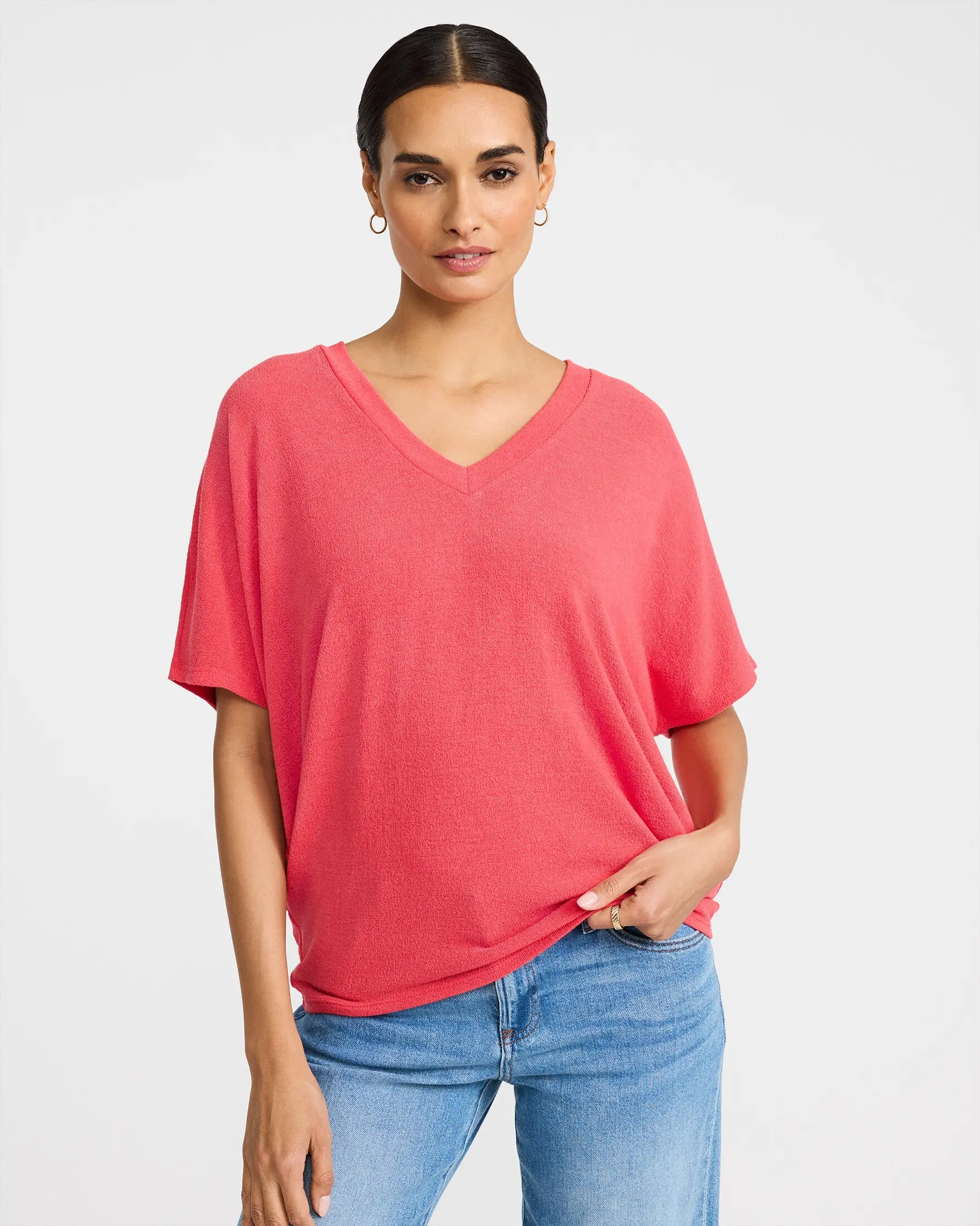Express Women's Stretchy Knit Basic V-Neck Short-Sleeve Crepe T-Shirt, Relaxed Fit