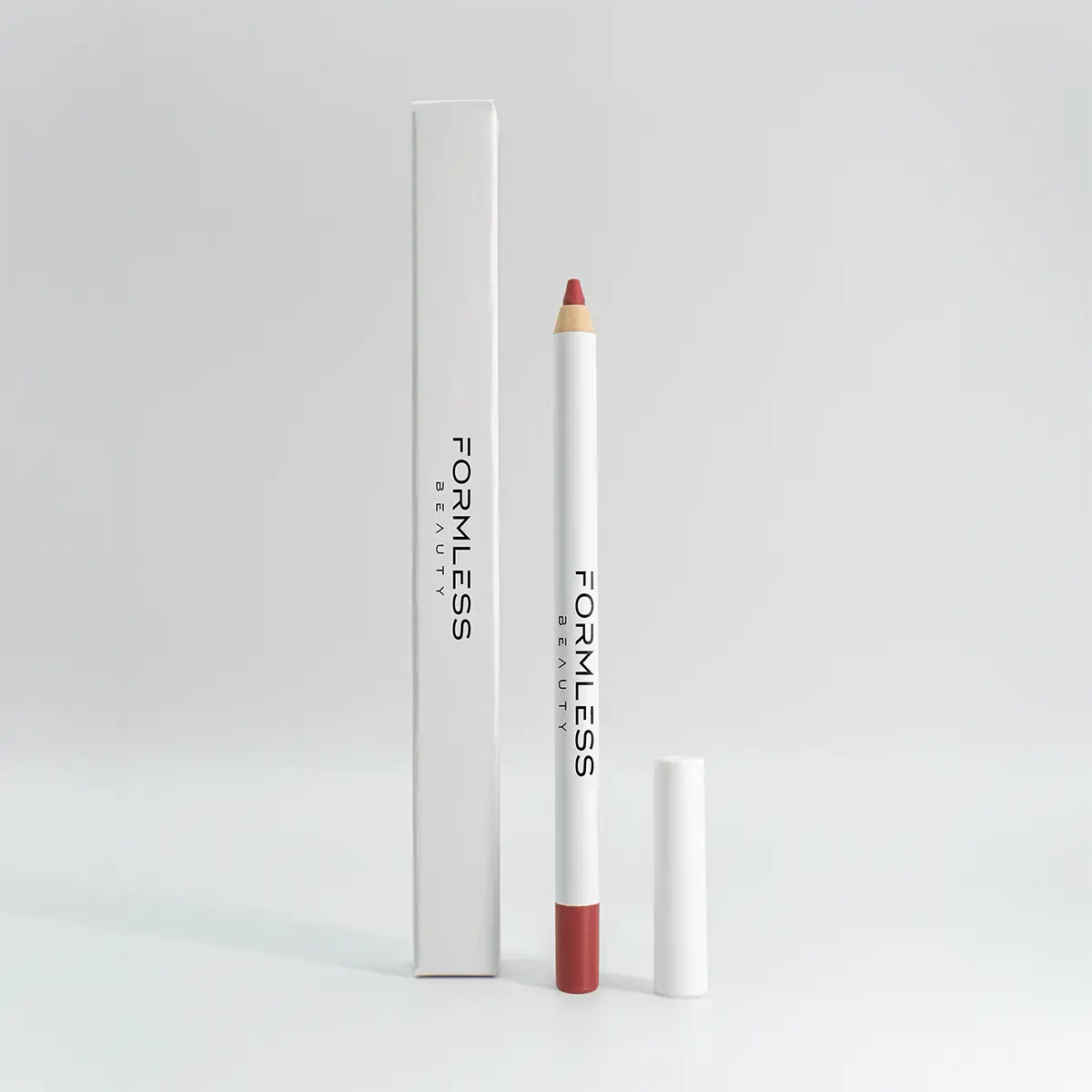 SINGLED OUT LIP LINER