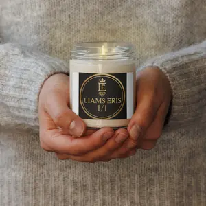 Scented soy candle