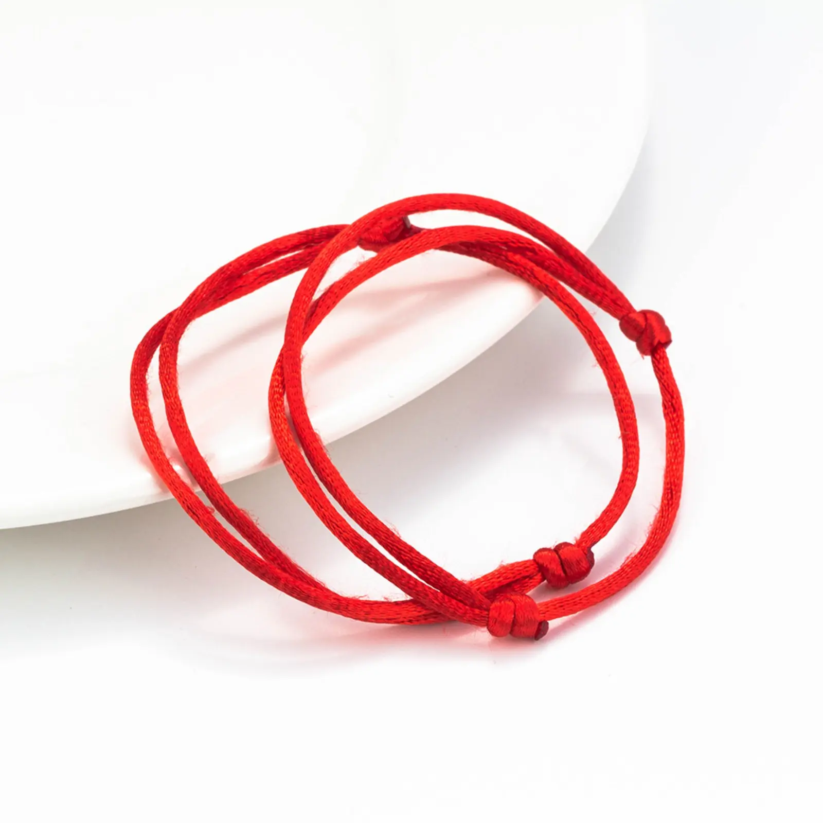 Couple's Red Bracelet - Simple Red Cord Lucky Knot Friendship Bracelet, Sporty Wristband for Sports & Outdoor Use (Symbol of Faith), Friendship Bracelets
