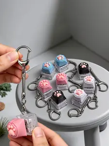Cat Paw Keyboard Stress Relief Toy Keychain, Touch Sensory Keyboard Stress Reliever, Colorful Linear Click Keychain, Fun Toy Gift for Halloween & Christmas