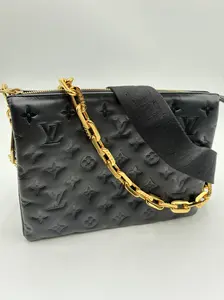 Pre-owned Louis Vuitton Leather Luxury Bags & Accessories Coussin PM Date Code: MCCHP03172602
